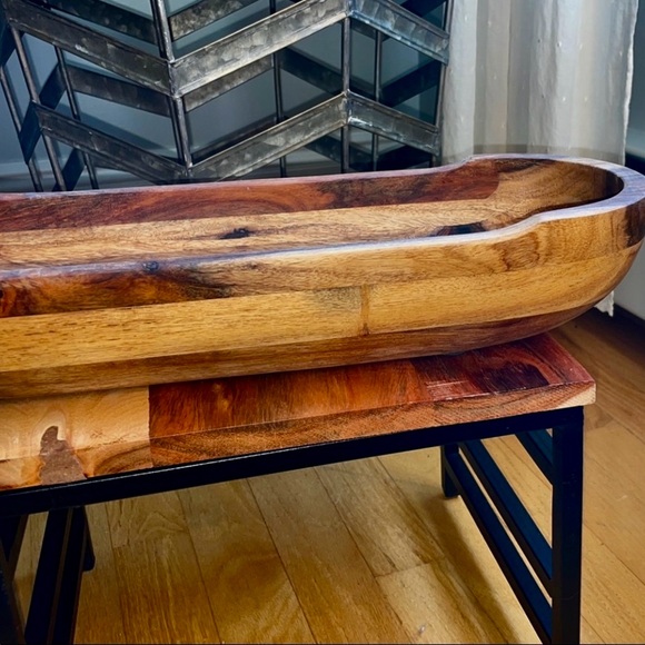 Rustic Wooden Serving Bowl - Picture 4 of 16